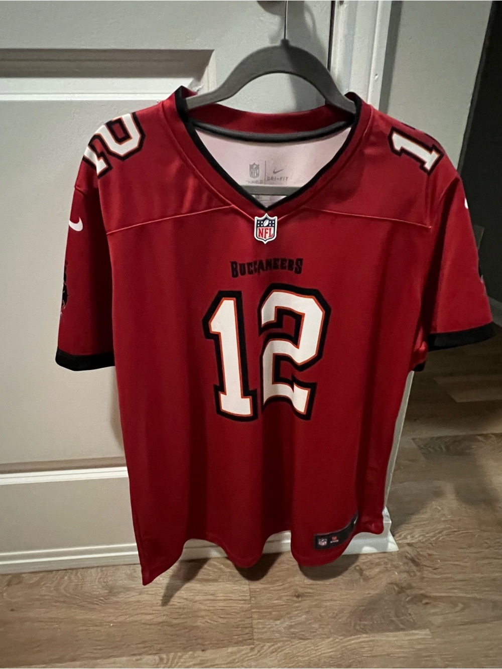 Nike Women’s Tom Brady Tampa Bay Buccaneers jersey